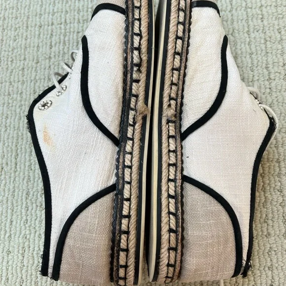 🔴🆑Authentic CHANEL Shoes 🆑🔴❤️ - Picture 6 of 11